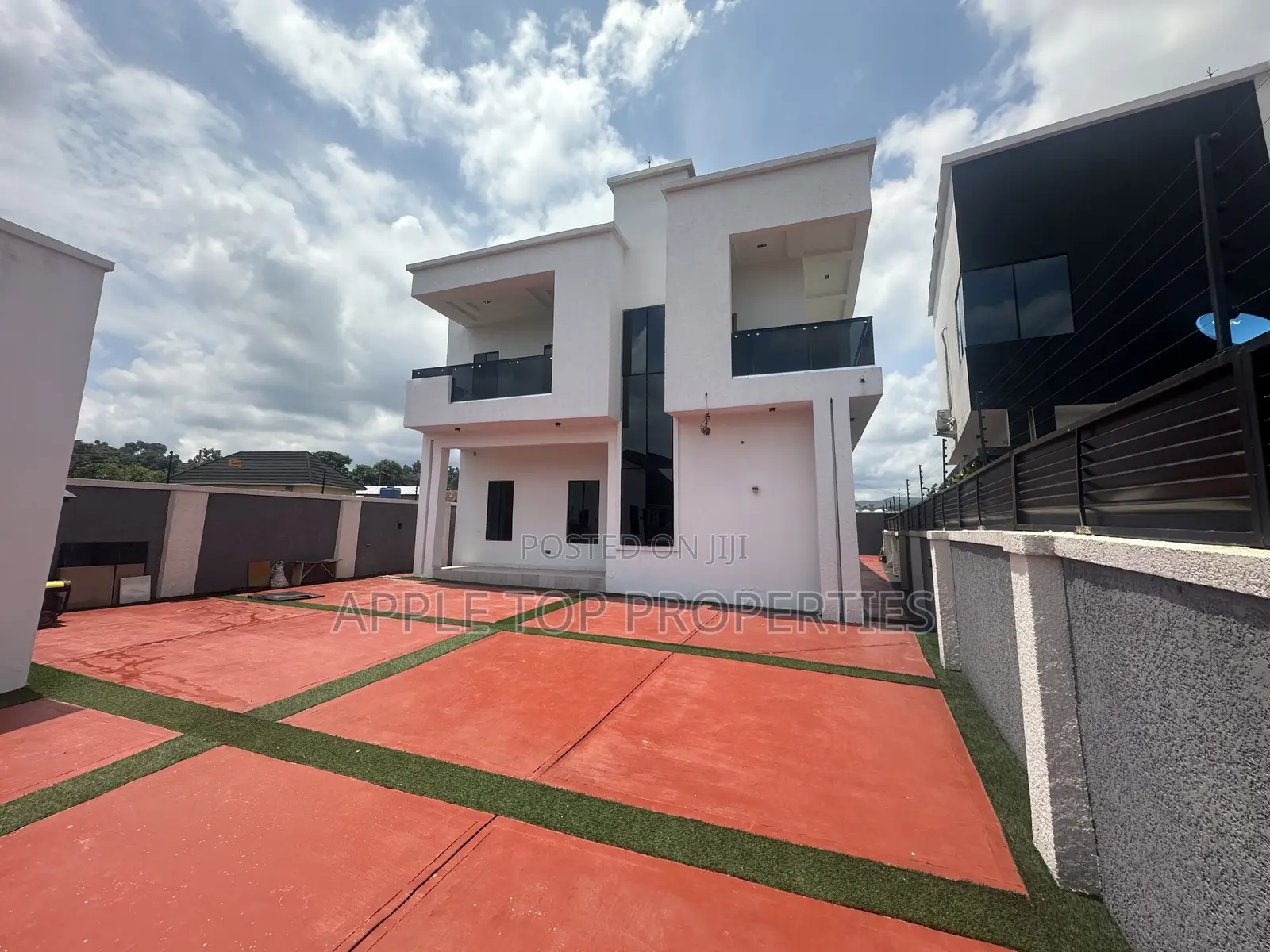 4bdrm Duplex in Valley Estate, Enugu for sale in Enugu