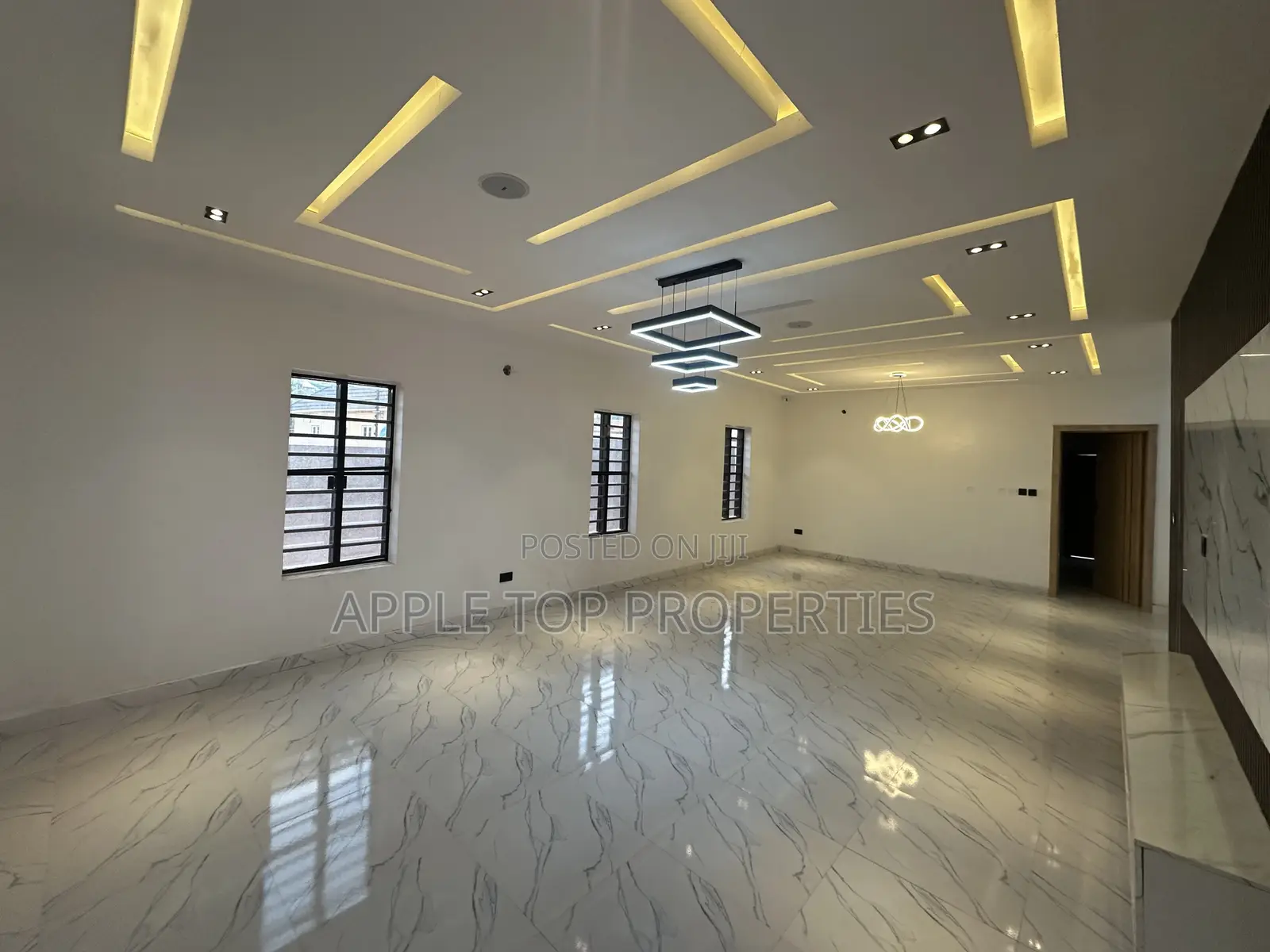 4bdrm Duplex in Valley Estate, Enugu for sale in Enugu