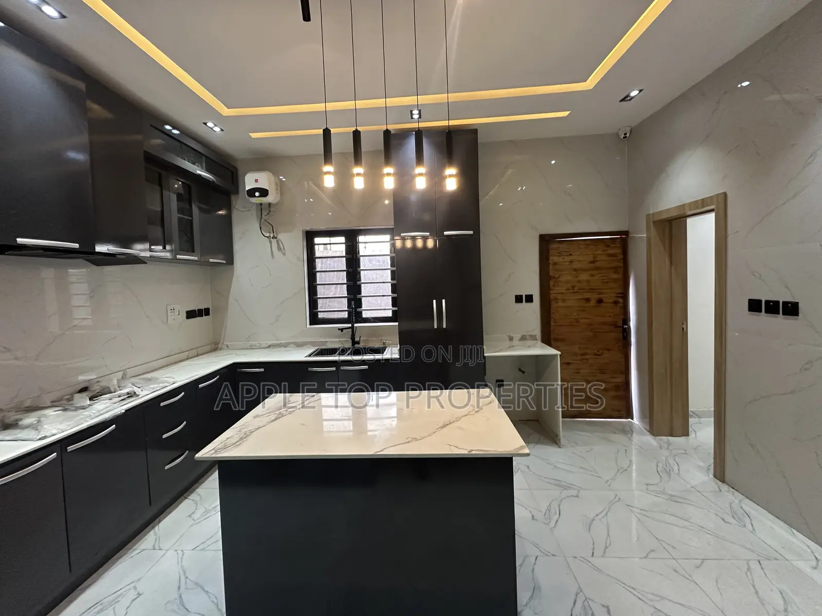 4bdrm Duplex in Valley Estate, Enugu for sale in Enugu