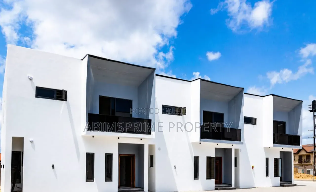 4bdrm Duplex in Darian Court, Lagos Island / Lagos Island for sale in Lagos Island / Lagos Island