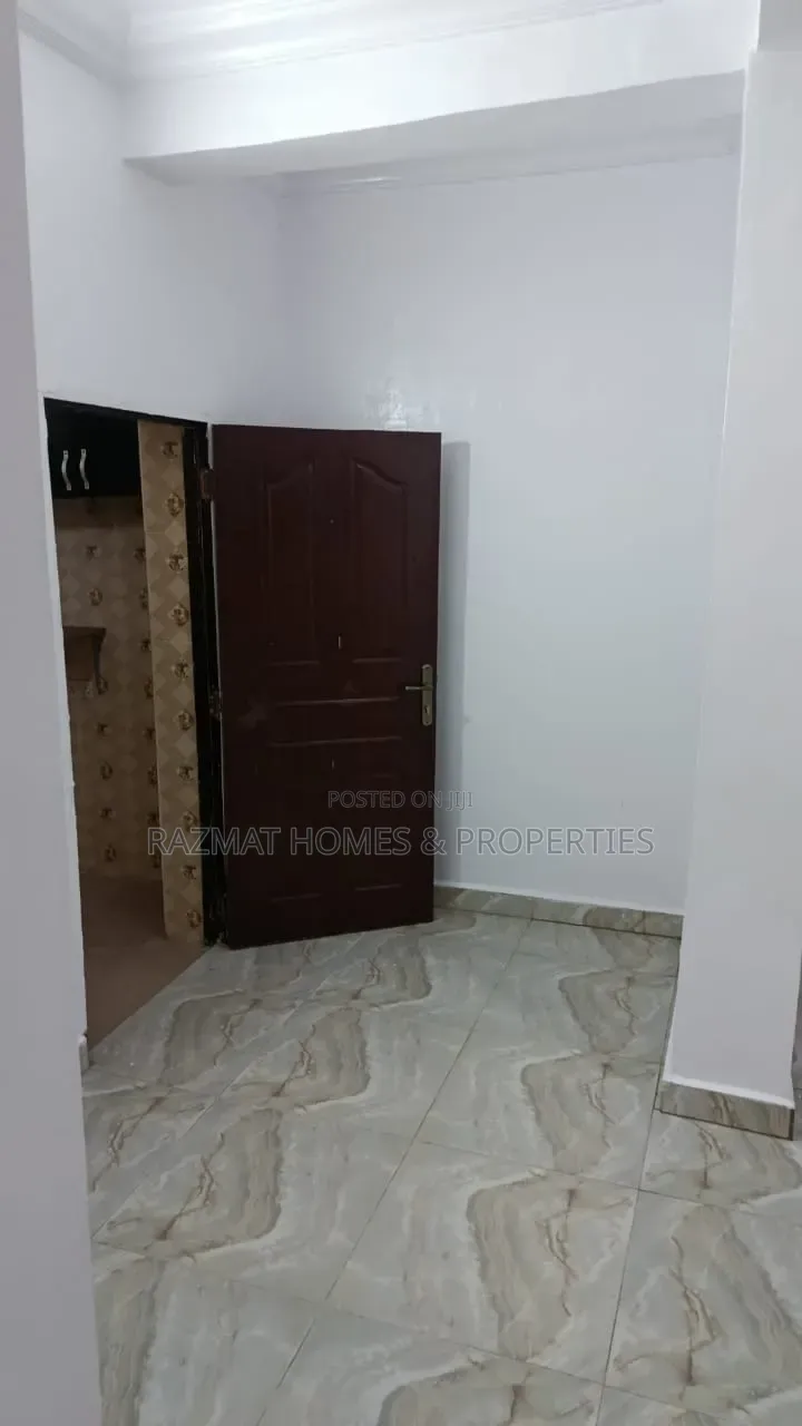 Mini Flat in Bode Thomas for rent in Bode Thomas