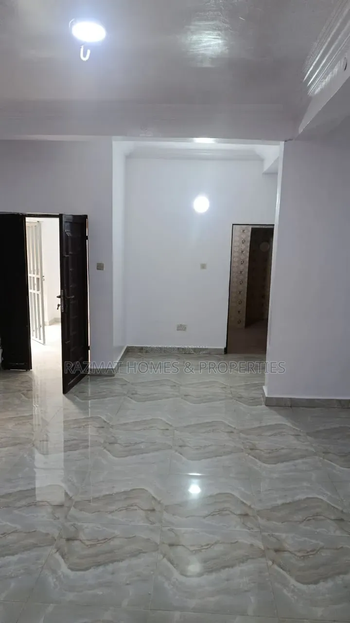 Mini Flat in Bode Thomas for rent in Bode Thomas