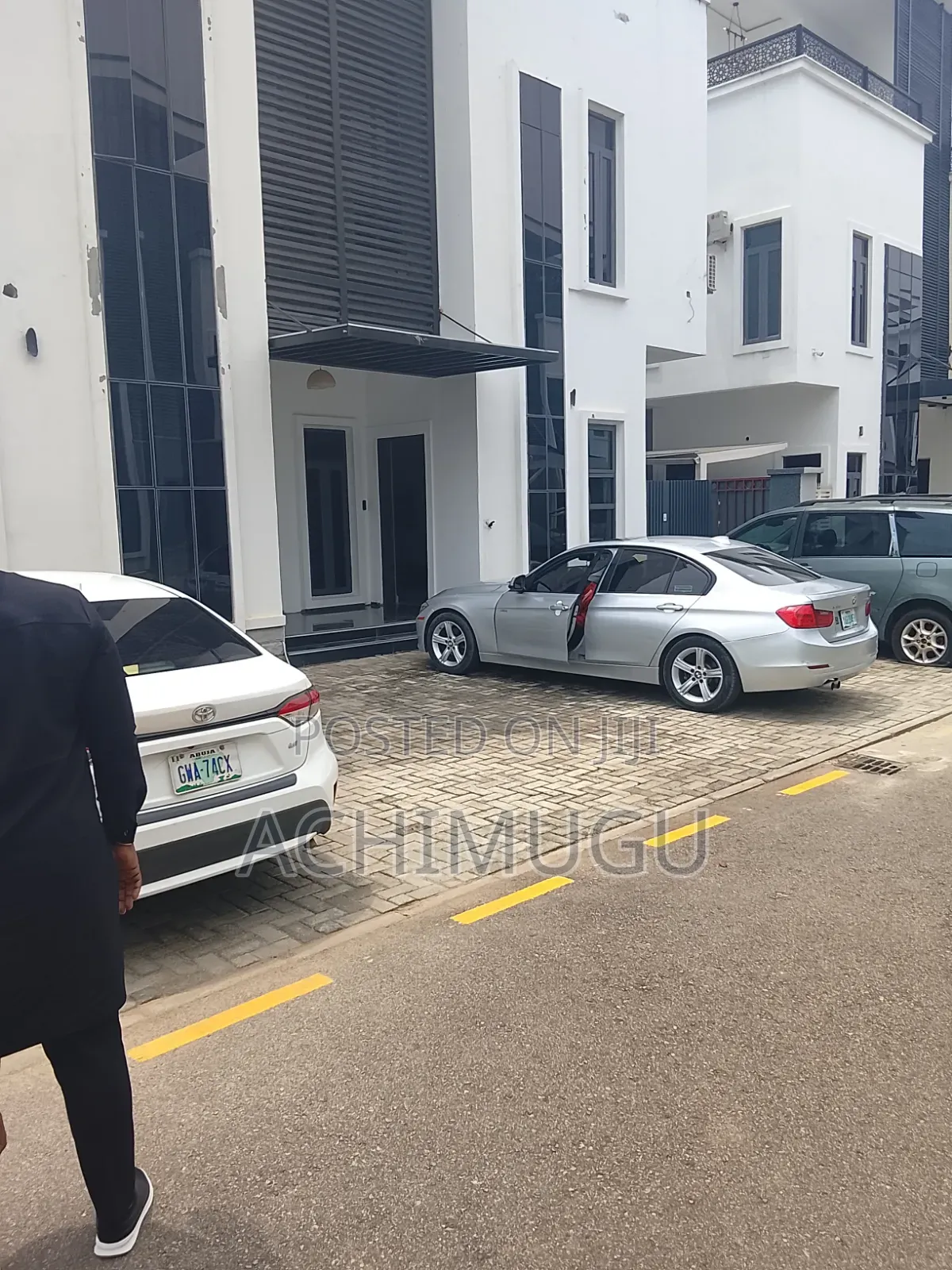 Furnished 5bdrm Duplex in Jahi Estate for sale in Jahi