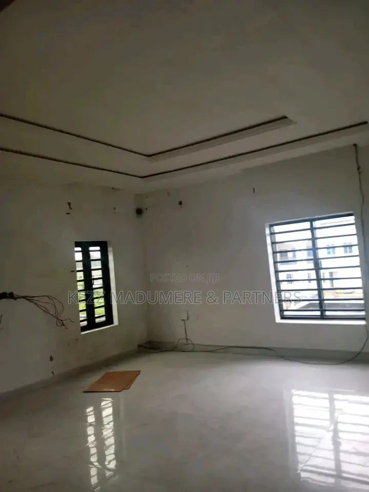 4bdrm Duplex in Ewat Estate for rent in Uyo