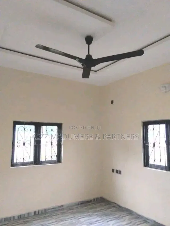 3bdrm Block of Flats in Nwaniba Road Uyo for rent in Uyo