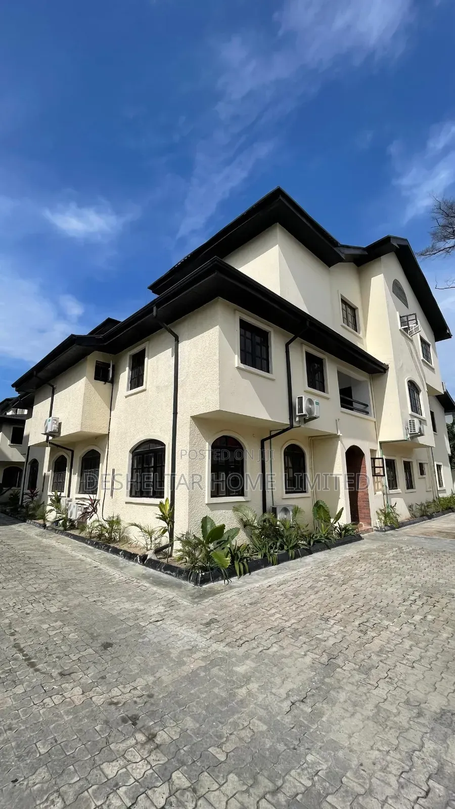 2bdrm Apartment in Chief Yesuf Abiodun, Victoria Island Extension in Victoria Island Extension