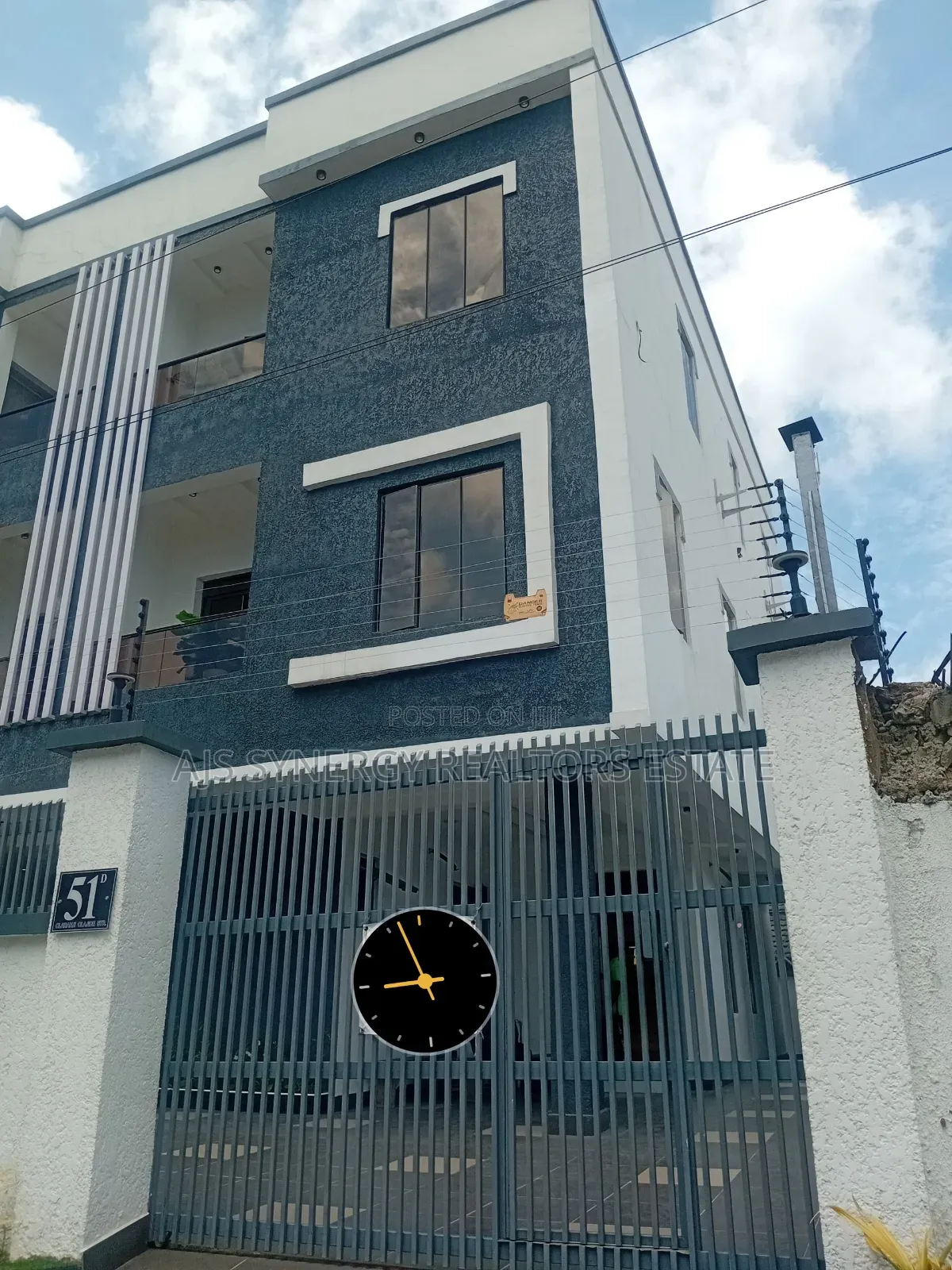 4bdrm Townhouse/Terrace in Lekki Phase 1 for sale in Lekki Phase 1