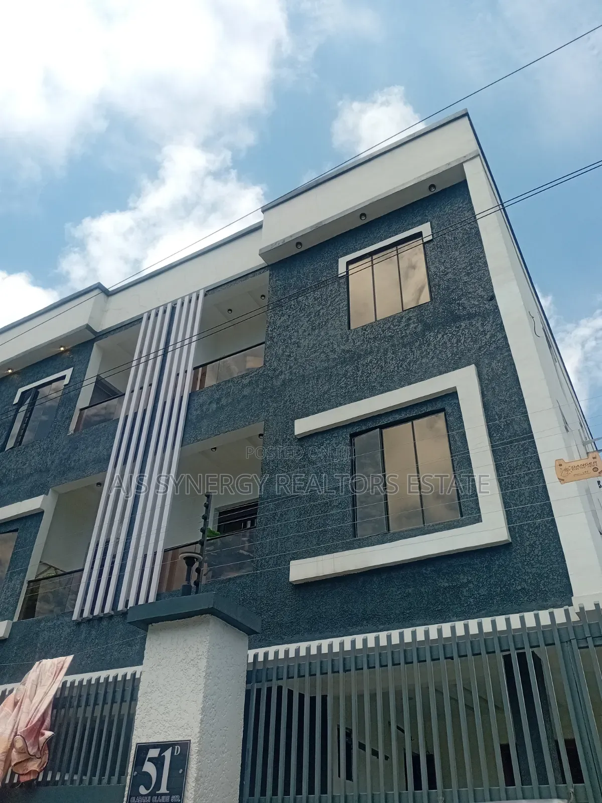4bdrm Townhouse/Terrace in Lekki Phase 1 for sale in Lekki Phase 1