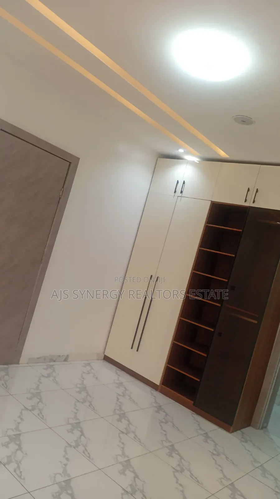 4bdrm Townhouse/Terrace in Lekki Phase 1 for sale in Lekki Phase 1
