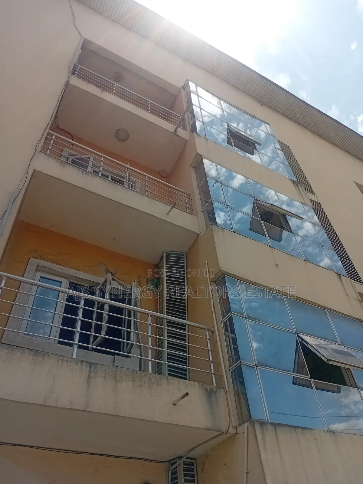 2bdrm Apartment in Lekki Phase 1 for rent in Lekki Phase 1