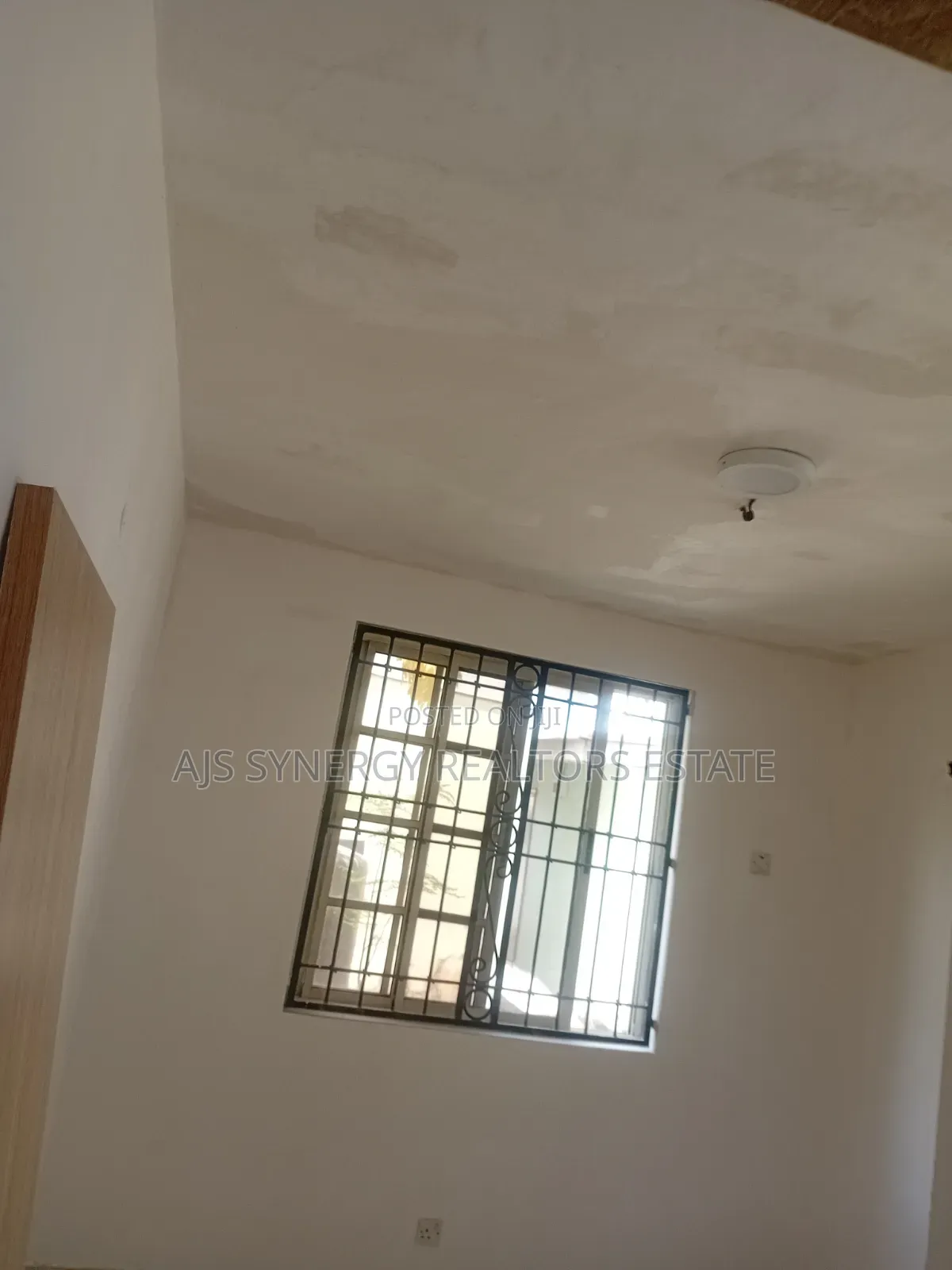 3bdrm Duplex in Lekki Phase 1 for rent in Lekki Phase 1