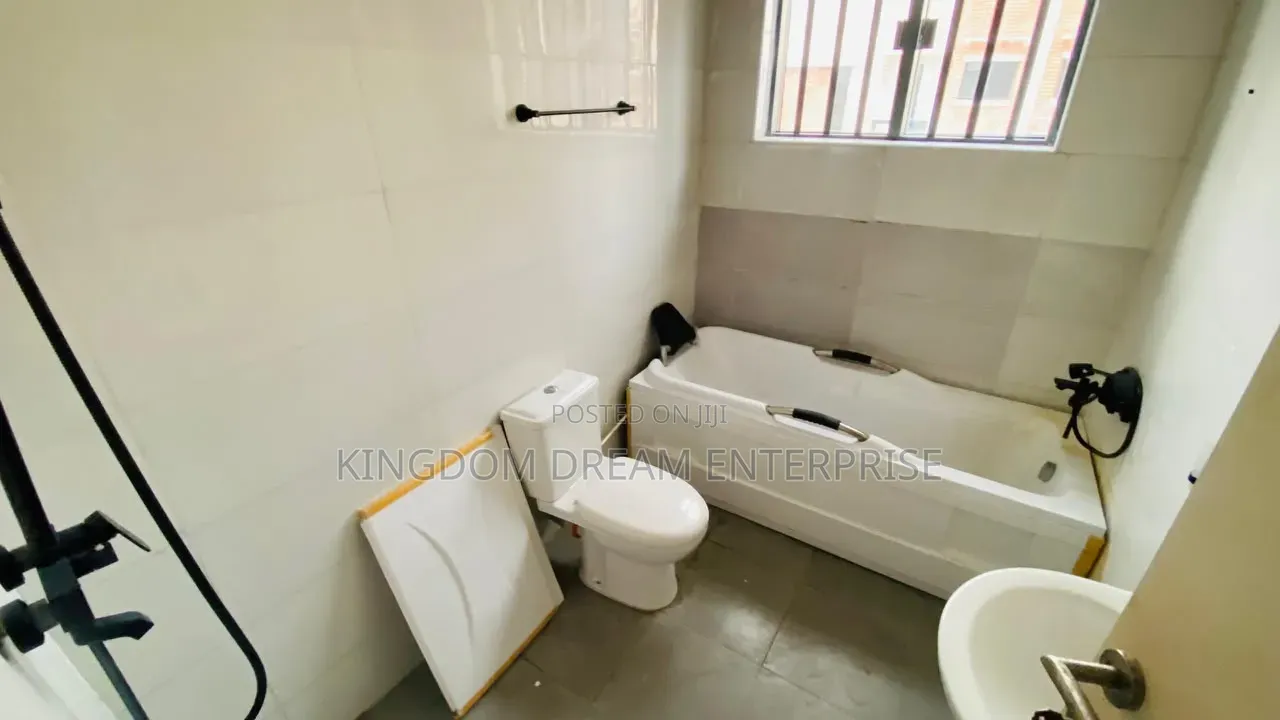 Furnished 4bdrm Duplex in Orchid Lekki Lagos for sale in Lekki Phase 1
