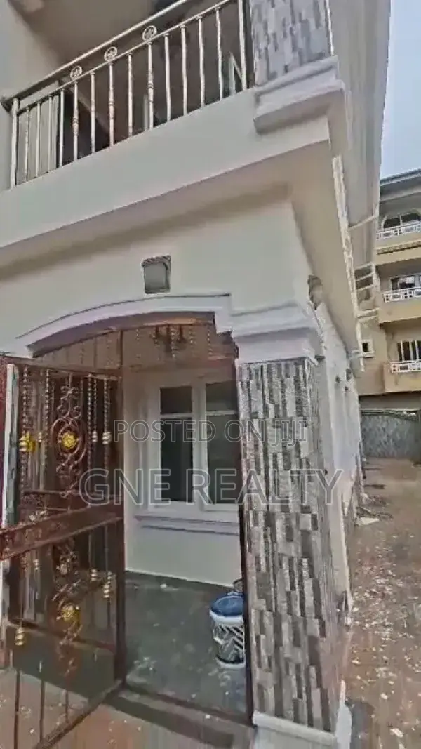 Furnished 4bdrm Duplex in Ago Palace for sale in Ago Palace