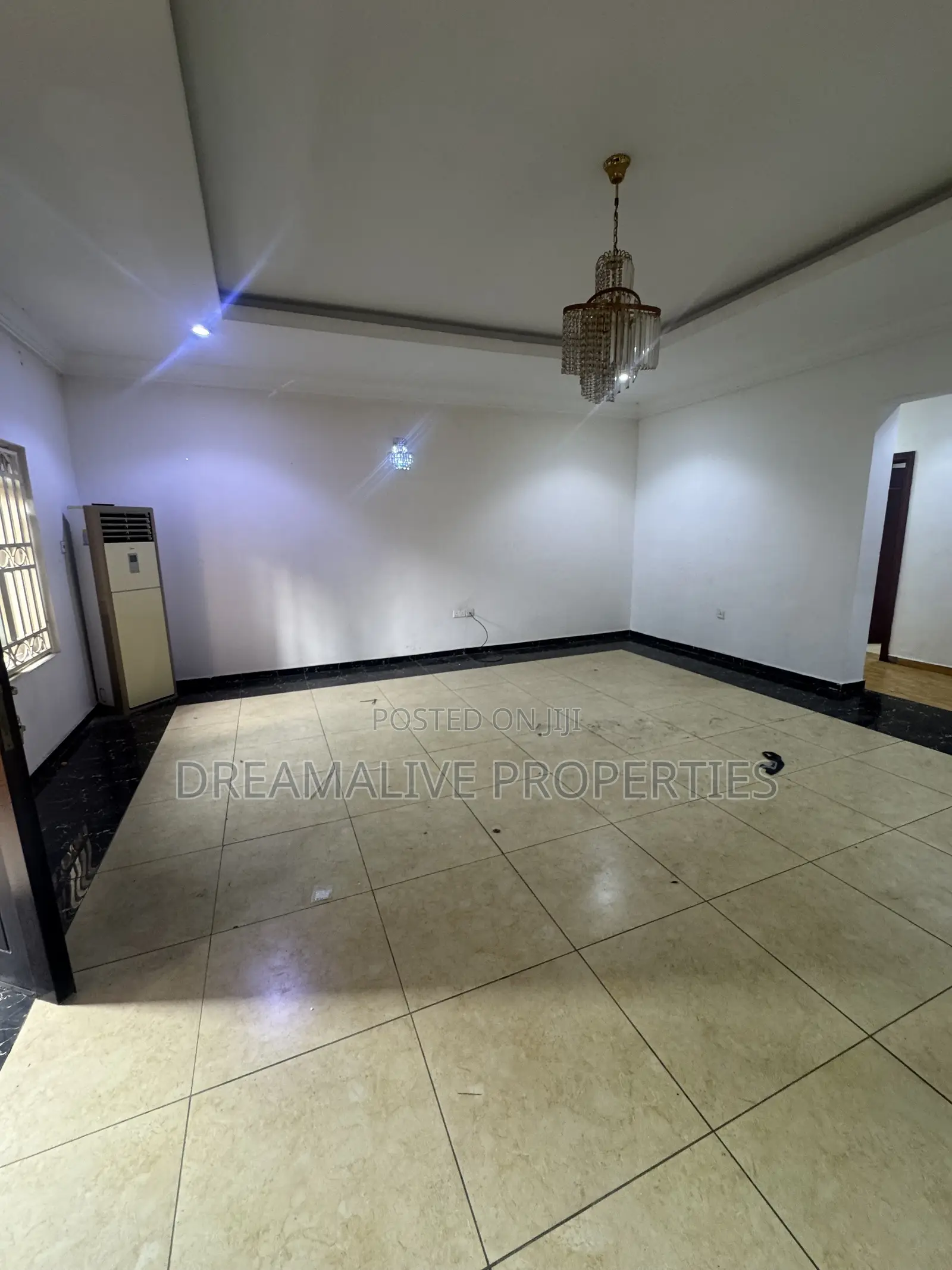 3bdrm Apartment in Wuse 2 for rent in Wuse 2
