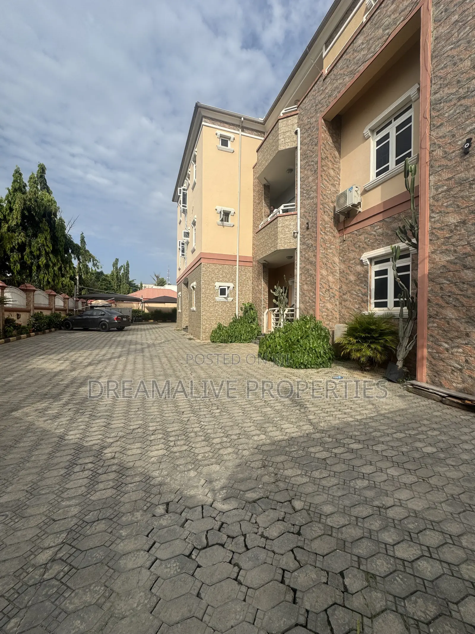 3bdrm Apartment in Wuse 2 for rent in Wuse 2