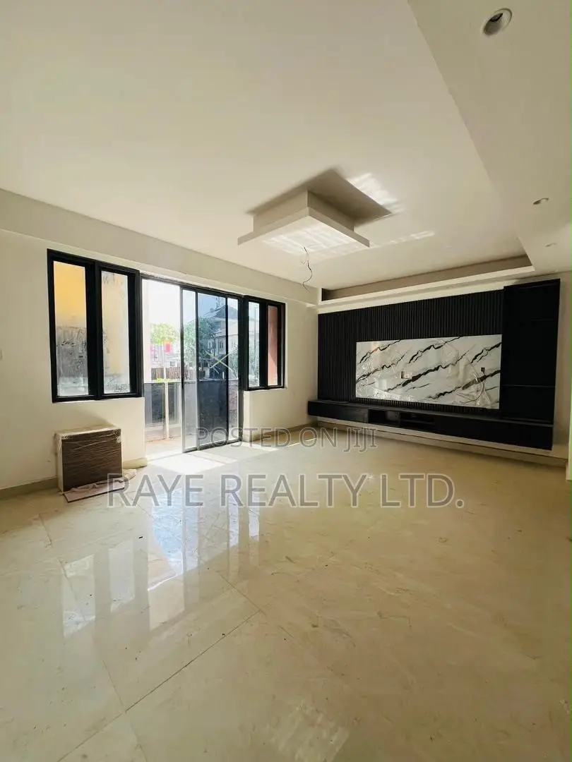 4bdrm Duplex in Adeniyi Jones for sale in Adeniyi Jones