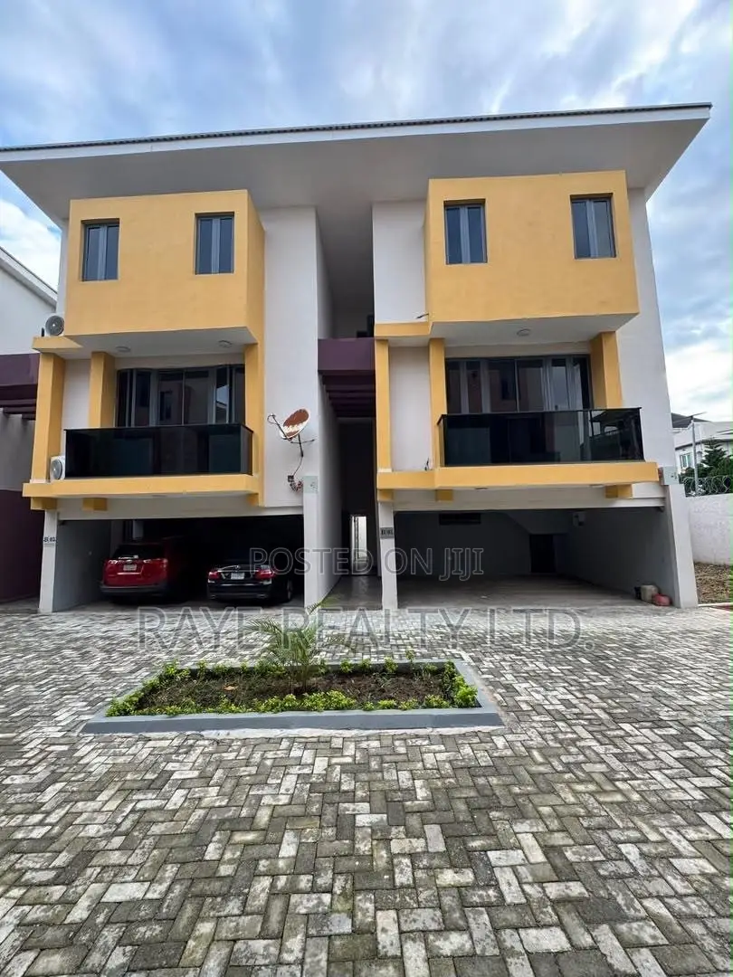 4bdrm Duplex in Adeniyi Jones for sale in Adeniyi Jones
