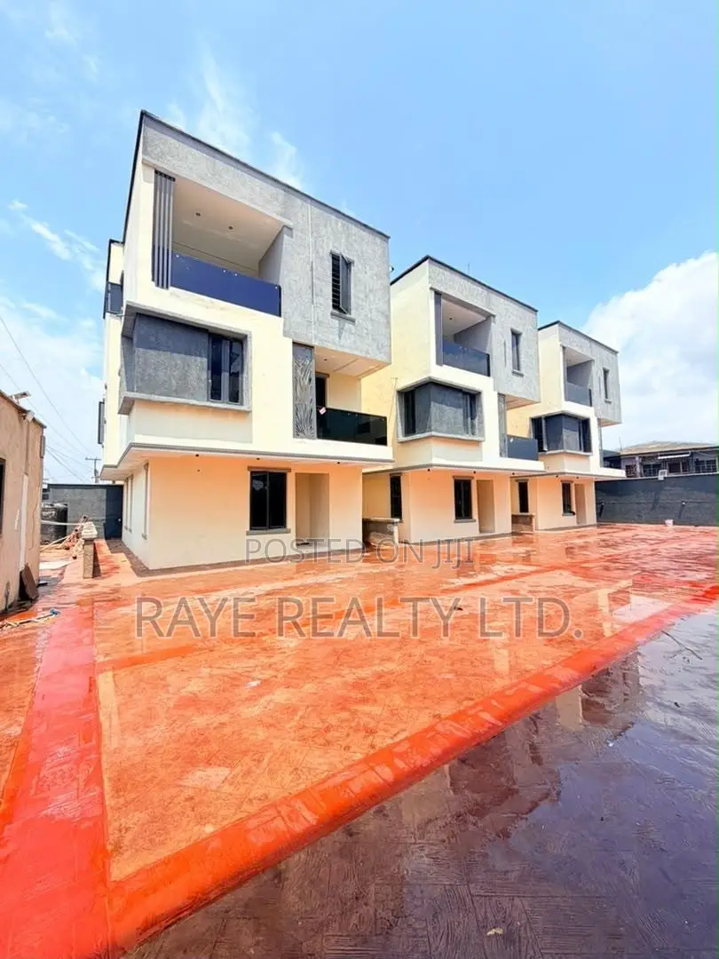4bdrm Duplex in Ikeja for sale in Ikeja