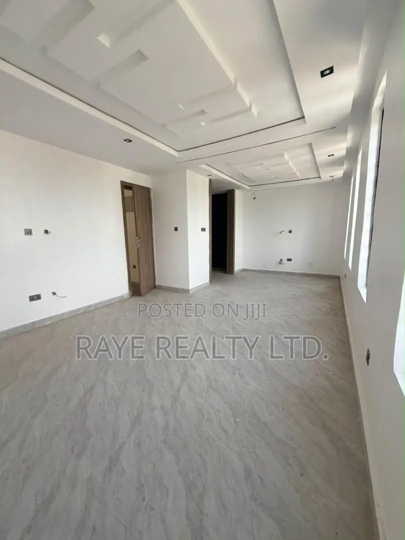 4bdrm Duplex in Ikeja for sale in Ikeja