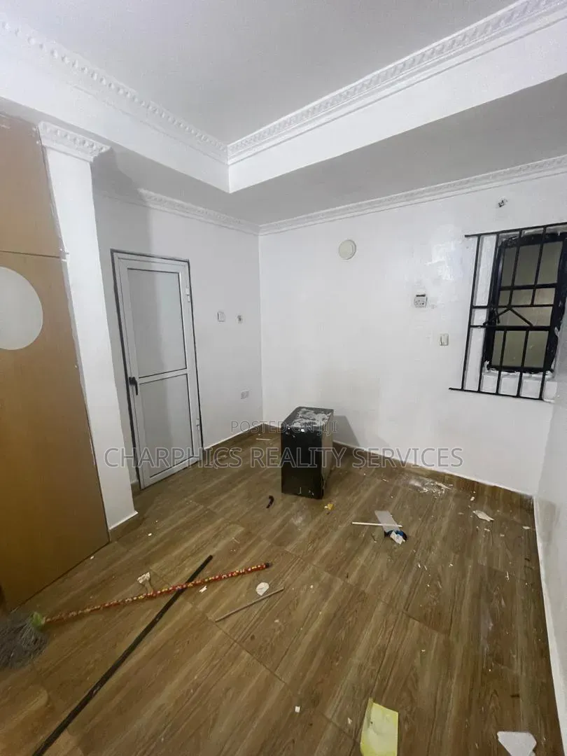 Mini Flat in Lekki Phase 1 for rent in Lekki Phase 1