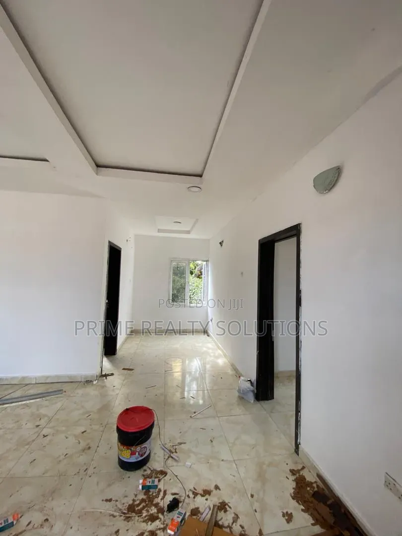 2bdrm Apartment in Osapa london for rent in Osapa london