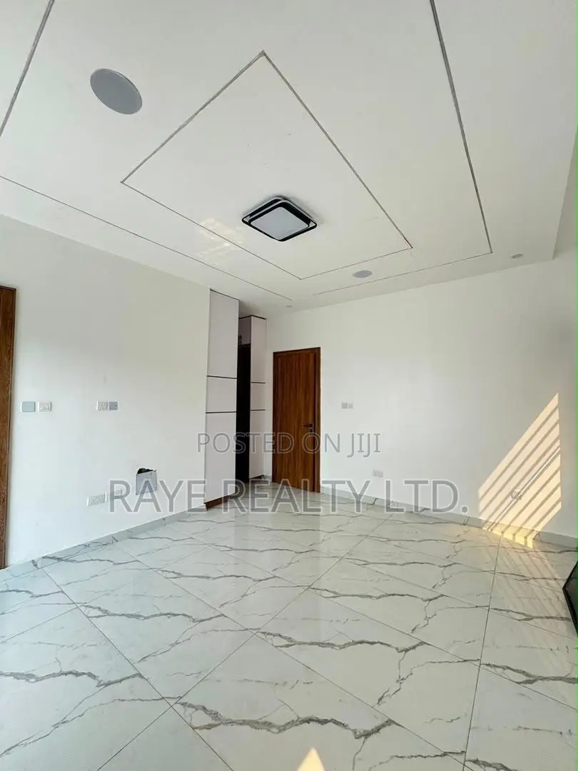 4bdrm Duplex in Ogudu GRA for sale in Ogudu GRA