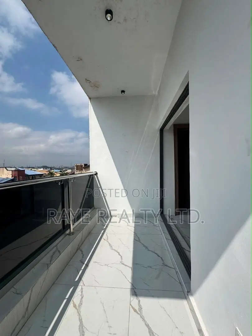 4bdrm Duplex in Ogudu GRA for sale in Ogudu GRA