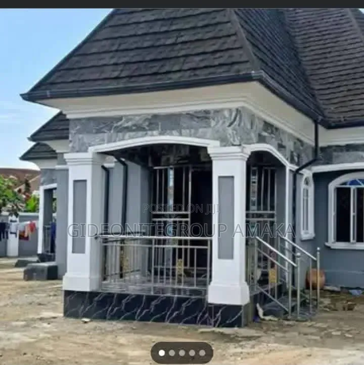 4bdrm Bungalow in Benin City for sale in Benin City