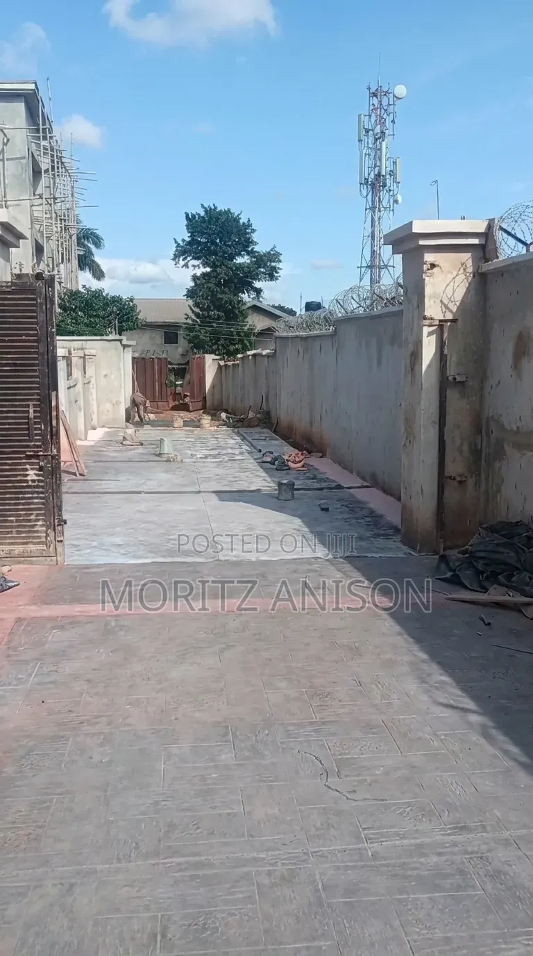 4bdrm Duplex in New Gra., Enugu for sale in Enugu