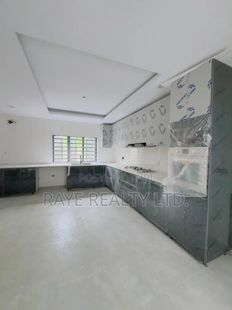4bdrm Duplex in Ogudu GRA for sale in Ogudu GRA