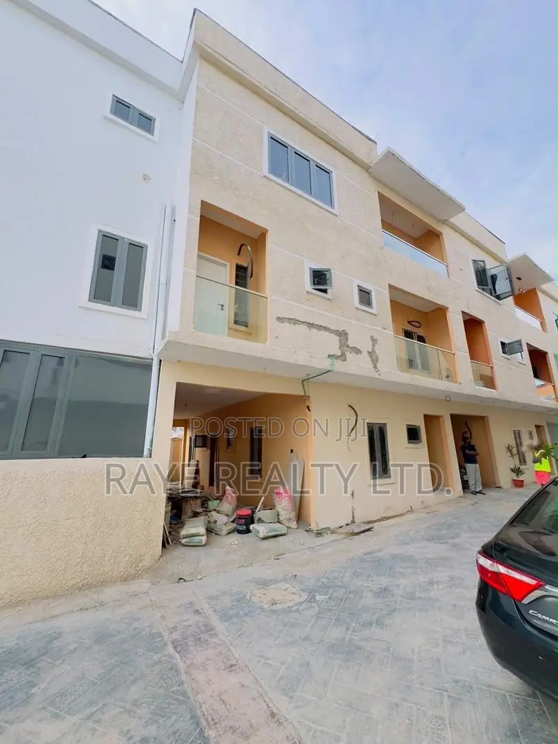 4bdrm Duplex in Ogudu GRA for sale in Ogudu GRA