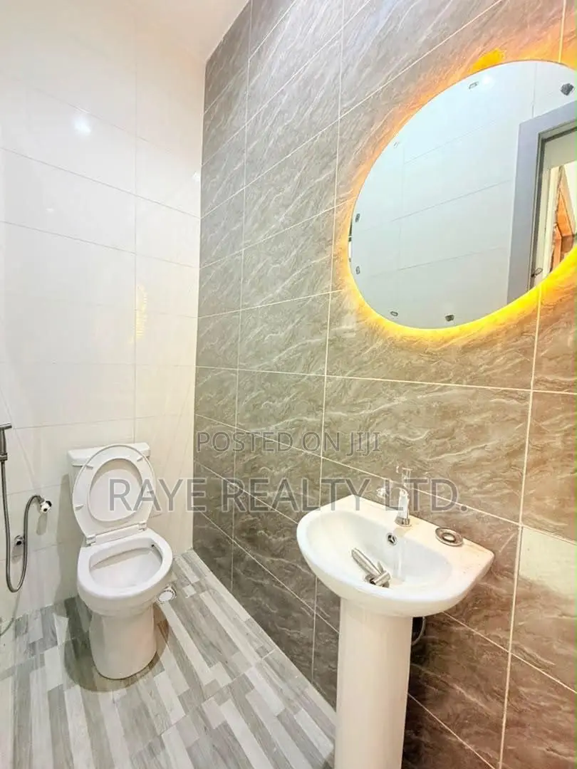 4bdrm Duplex in Ogudu GRA for sale in Ogudu GRA