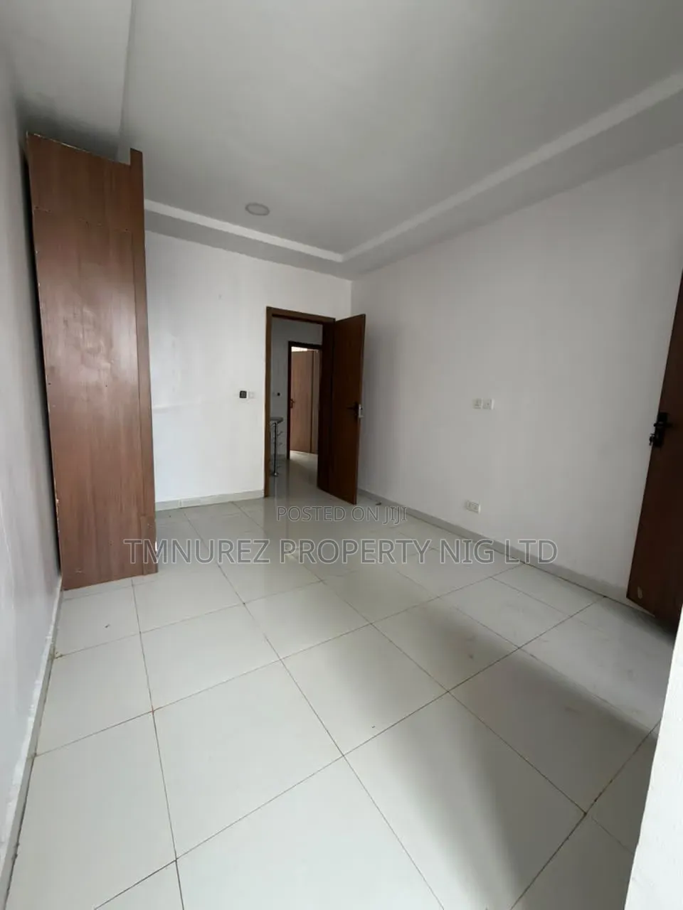 Studio Apartment in Chevron for rent in Chevron