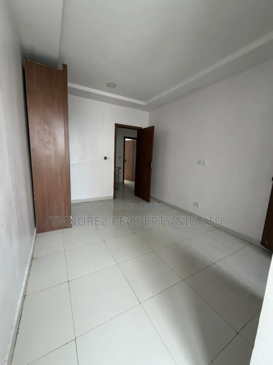 Studio Apartment in Chevron for rent in Chevron