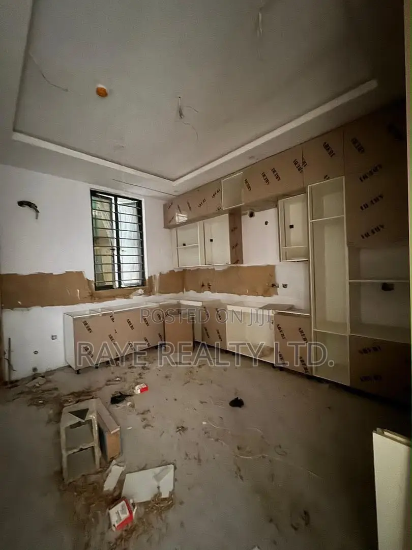 3bdrm Apartment in Ikeja GRA for sale in Ikeja GRA
