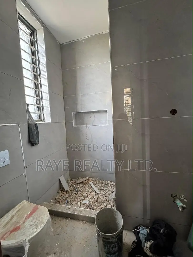 3bdrm Apartment in Ikeja GRA for sale in Ikeja GRA