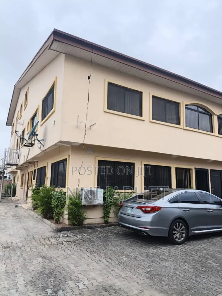 2bdrm Apartment in Lekki Phase 1 for rent in Lekki Phase 1