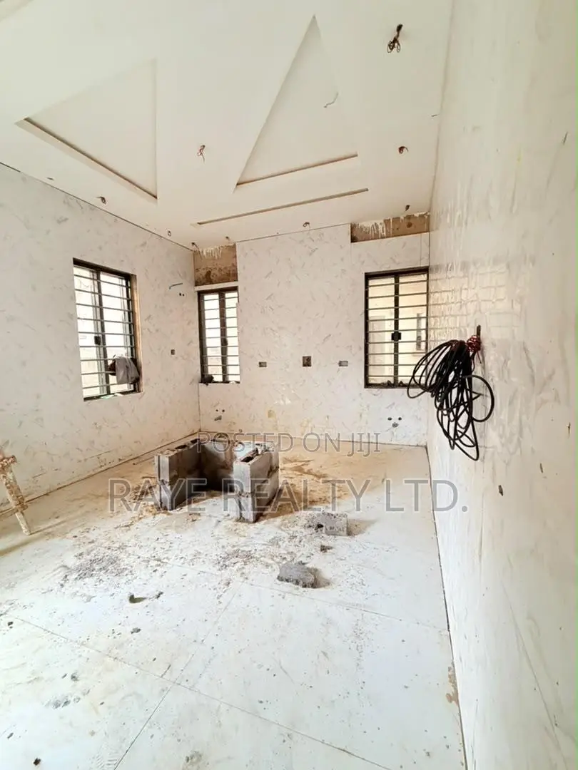4bdrm Duplex in Ikeja for sale in Ikeja