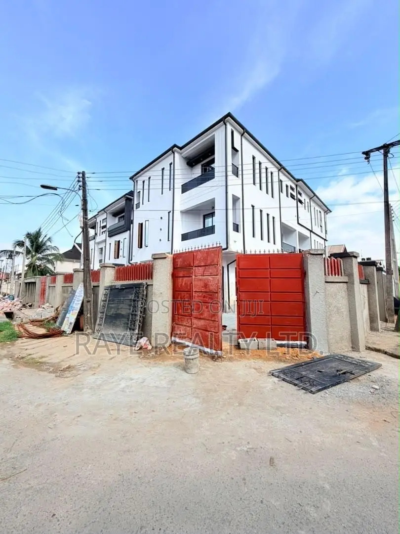 4bdrm Duplex in Ikeja GRA for sale in Ikeja GRA