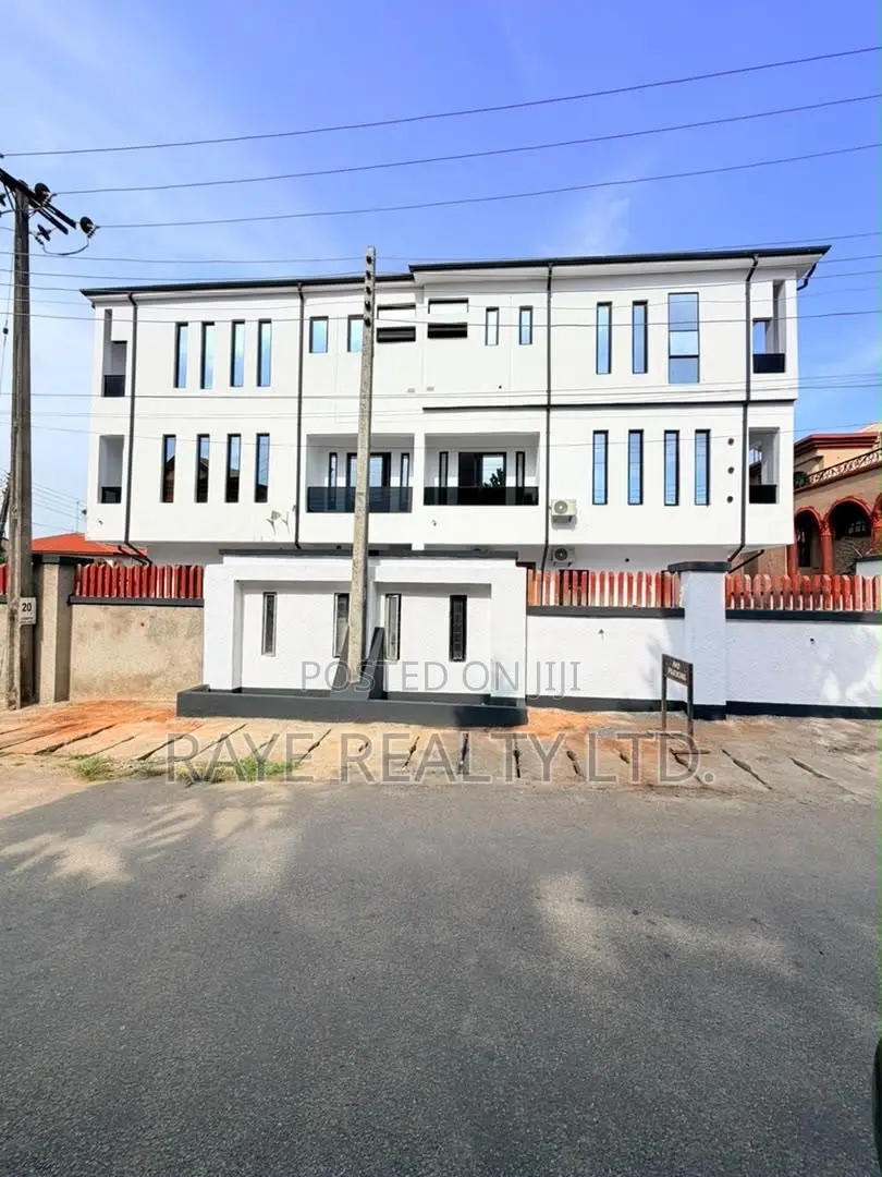 4bdrm Duplex in Ikeja GRA for sale in Ikeja GRA