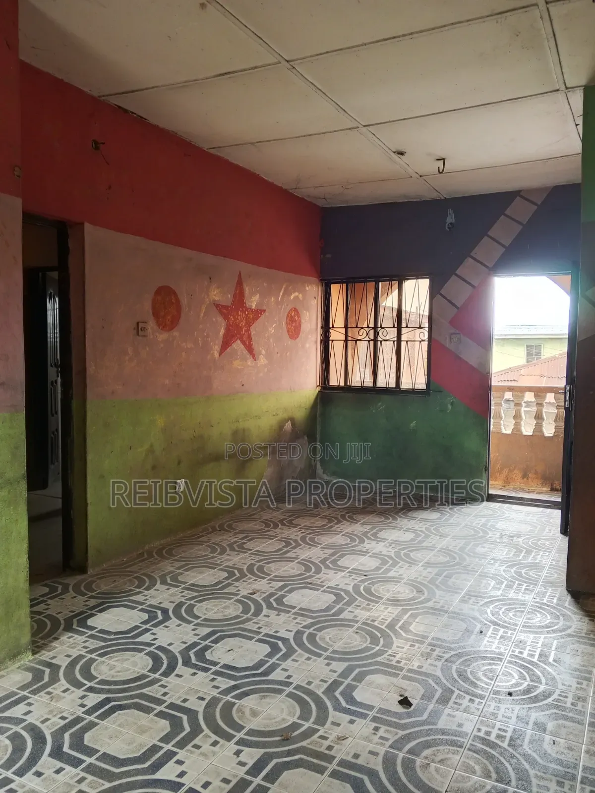 Furnished 3bdrm Apartment in Ikorodu Expressway, Kosofe / Kosofe in Kosofe / Kosofe