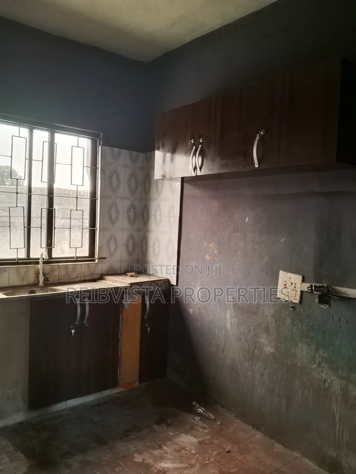 Furnished 3bdrm Apartment in Ikorodu Expressway, Kosofe / Kosofe in Kosofe / Kosofe