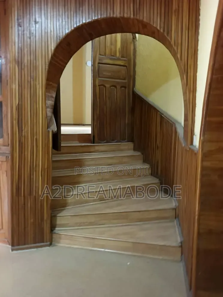 5bdrm Duplex in Omole for rent in Omole Phase 1