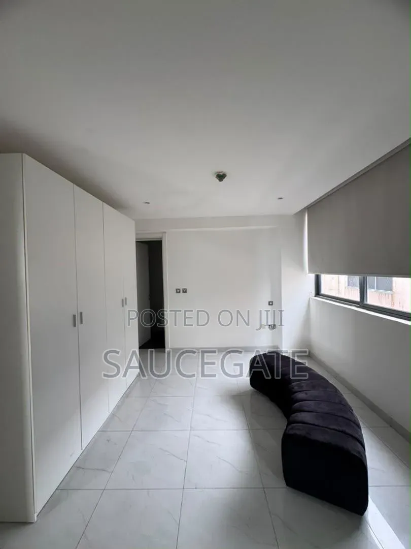 Furnished 1bdrm Apartment in Ikota for rent in Ikota