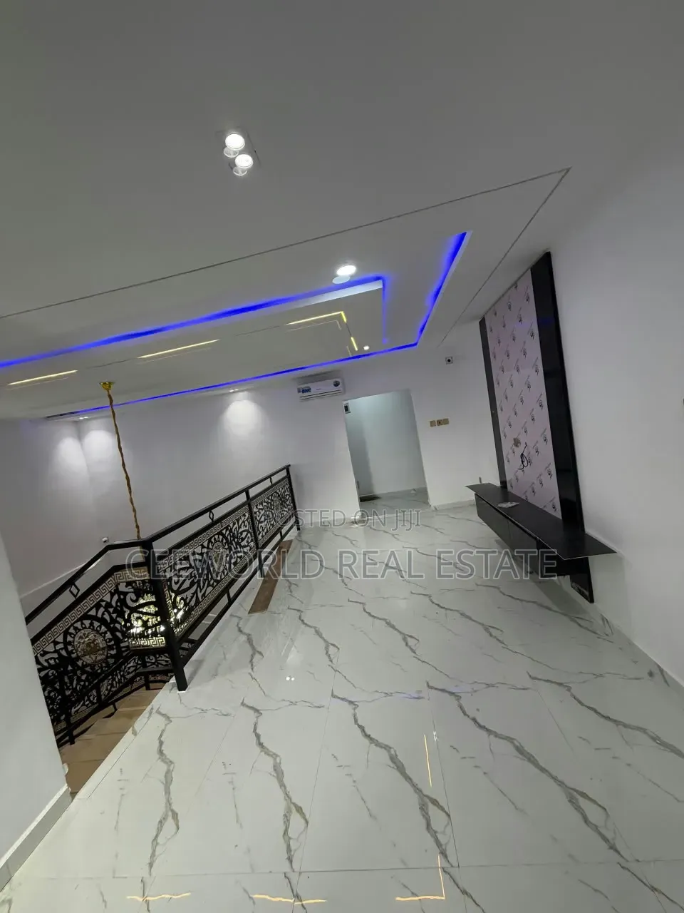 4bdrm Duplex in Temidire Estate for sale in Ologuneru