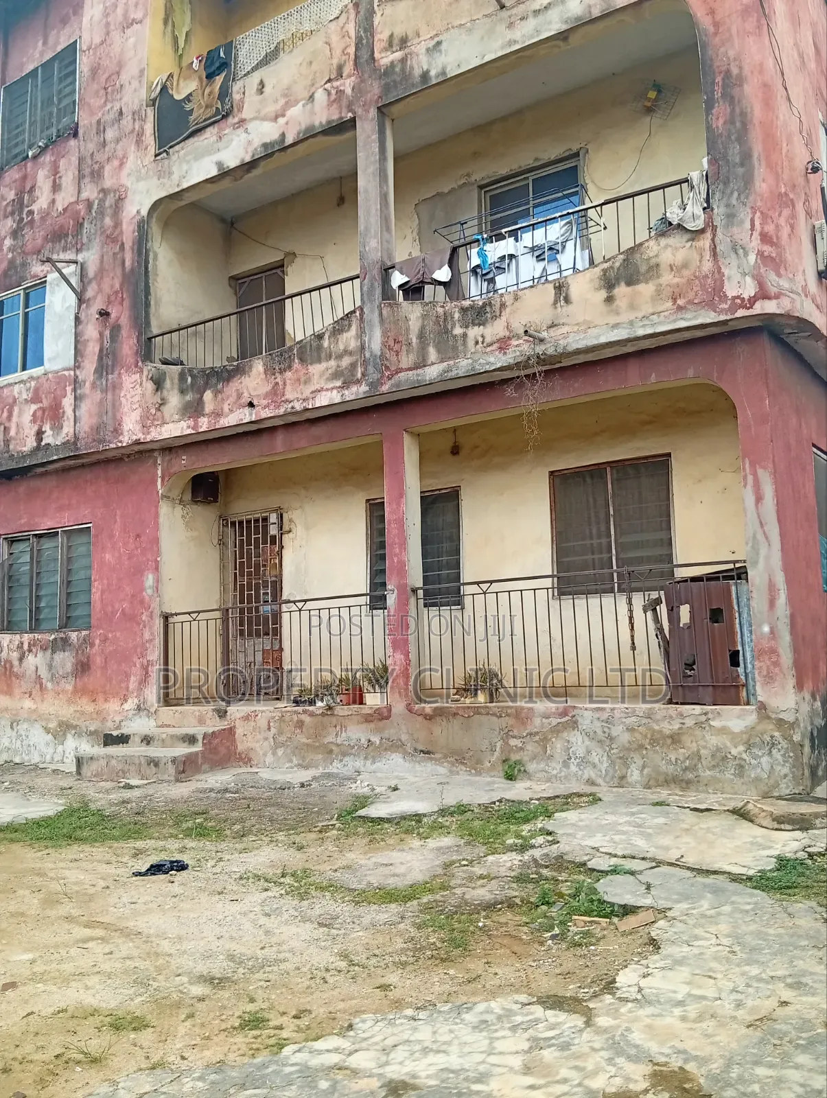 3bdrm Block of Flats in Off Ikotun Egbe for sale in Isheri / Egbe Idimu