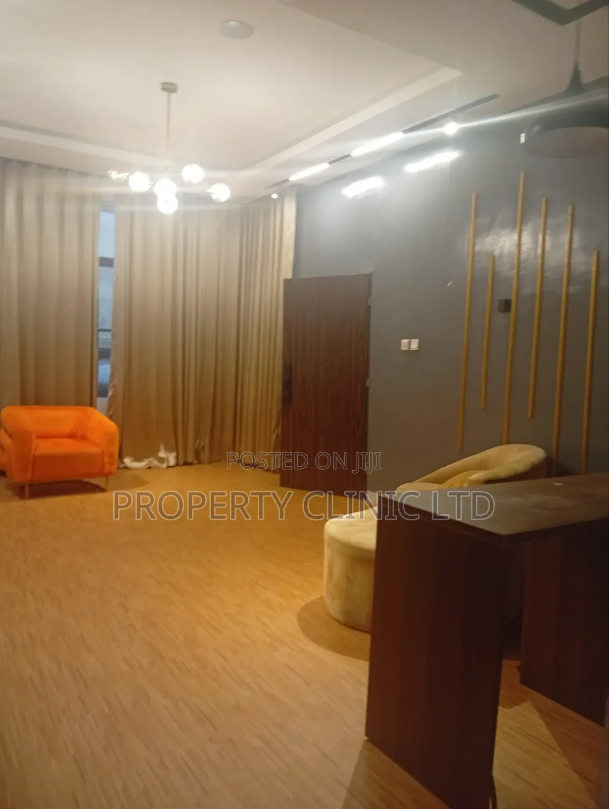 Mini Flat in Adekunle Yaba for sale in Adekunle