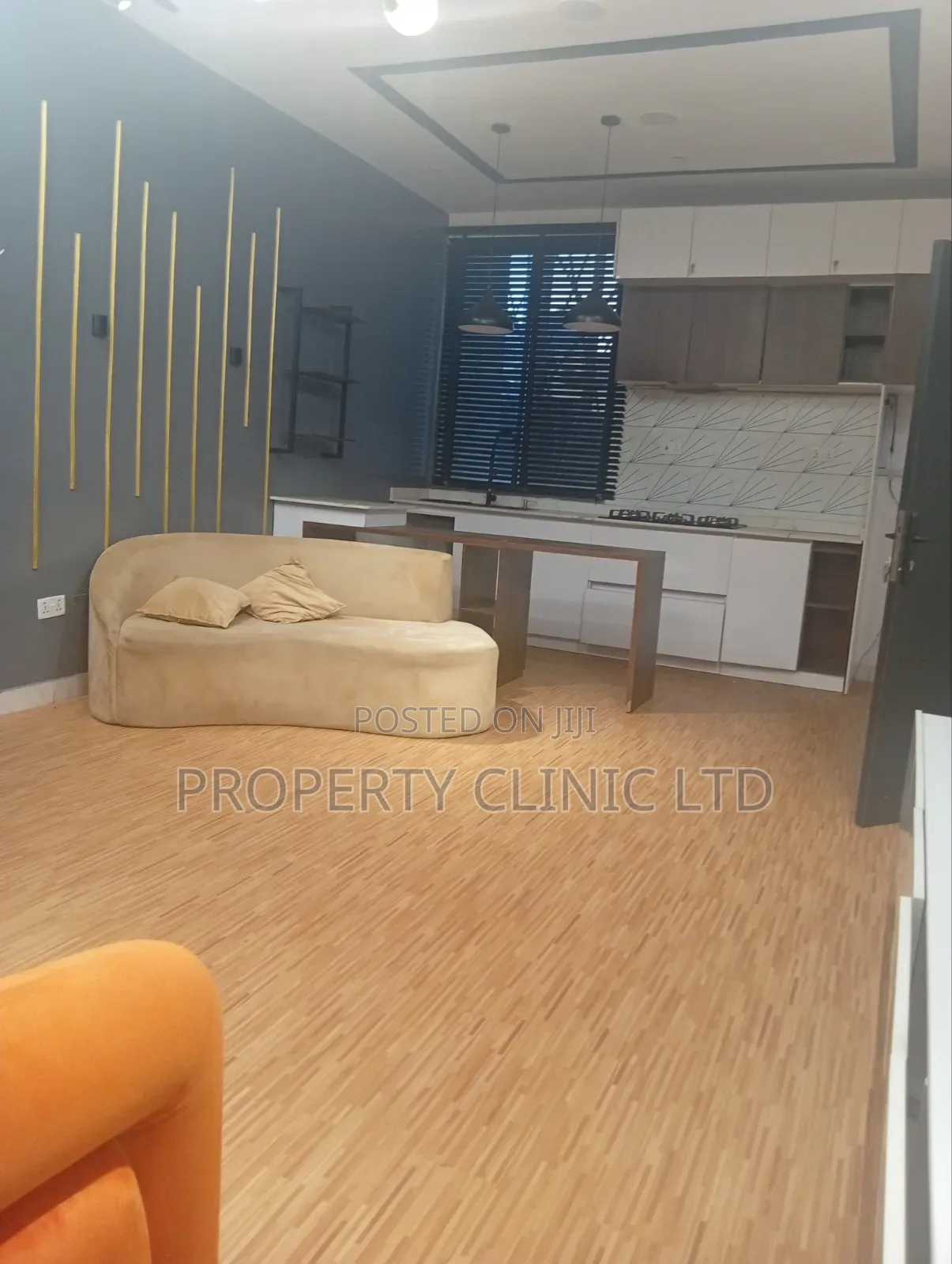 Mini Flat in Adekunle Yaba for sale in Adekunle