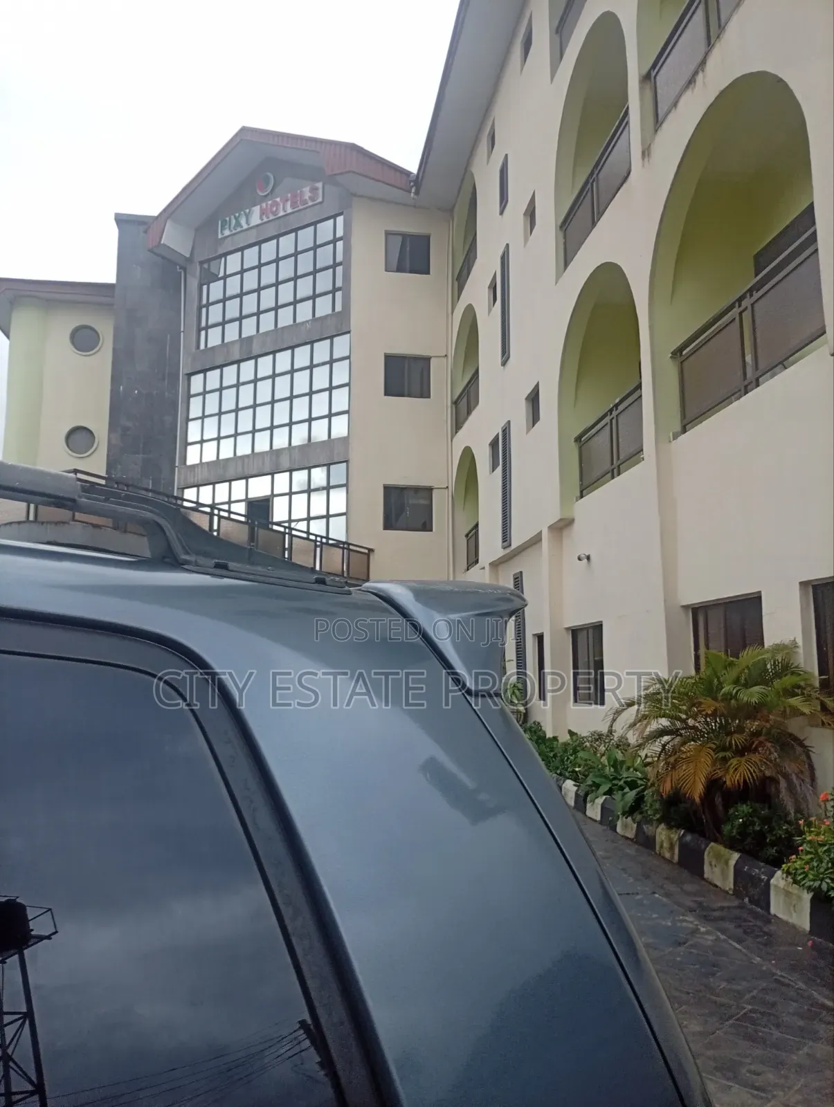 International Standard Hotel for Sale in Orazi Off GRA Portharcourt in GRA Phase 2 / Port-Harcourt