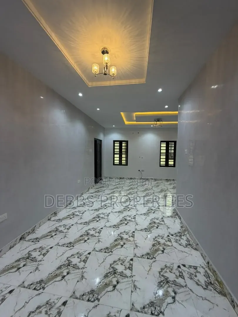 Furnished 2bdrm Duplex in Lekki Phase 2 for rent in Lekki Phase 2